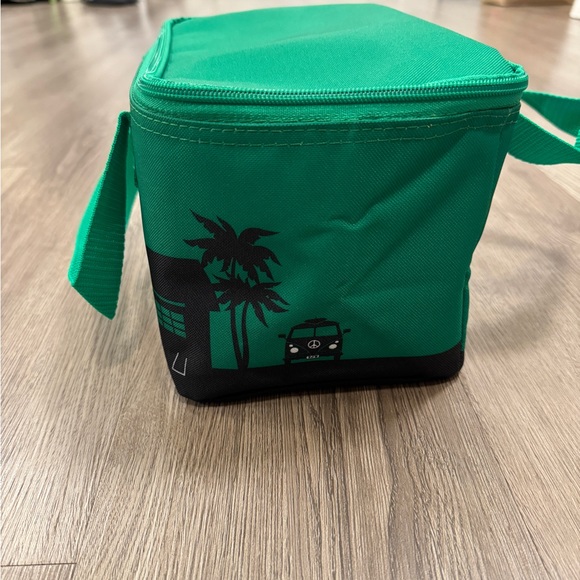 Trader Joe’s insulated mini cooler tote - green - Picture 7 of 10